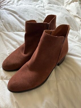 Lucky Brand Rust Brown Suede Ankle Booties